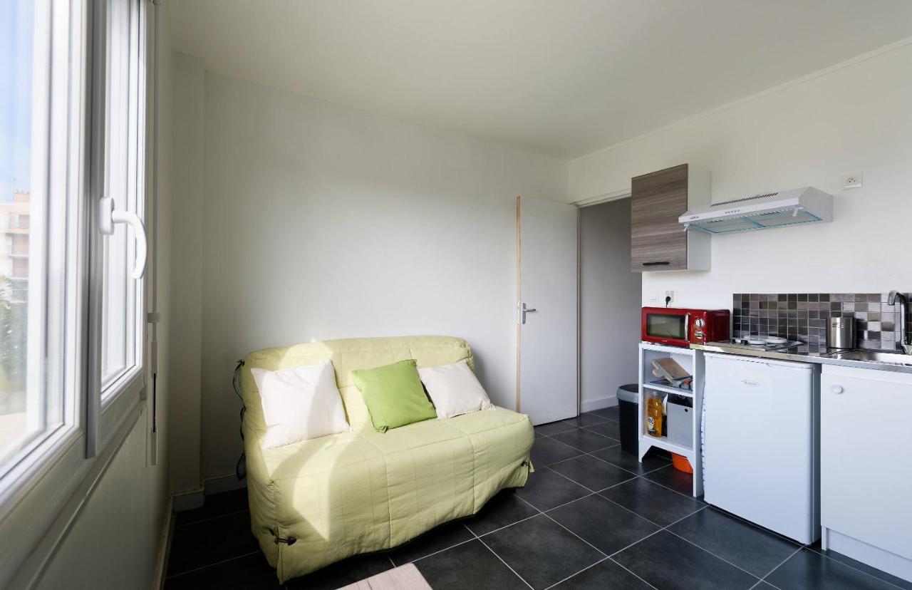 Studio A 300 Metres De La Gare Et 25 Minutes De Paris En Train Melun Exterior photo